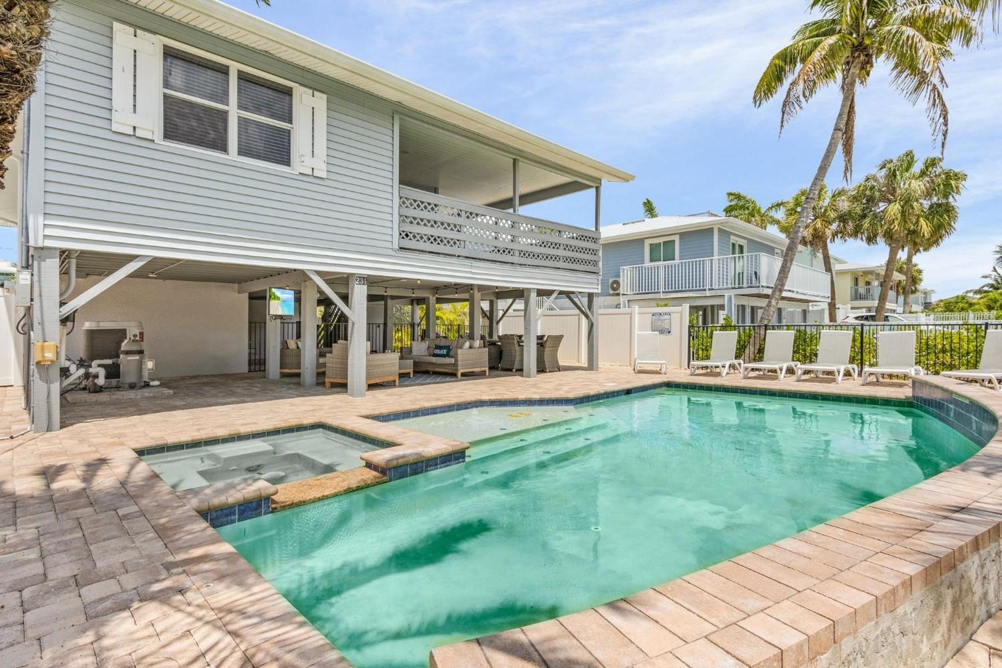 Shells N Sunshine! Getaway Destination Just Minutes From The White Sandy Beaches Of Fort Myers! Home Fort Myers Beach Exterior photo