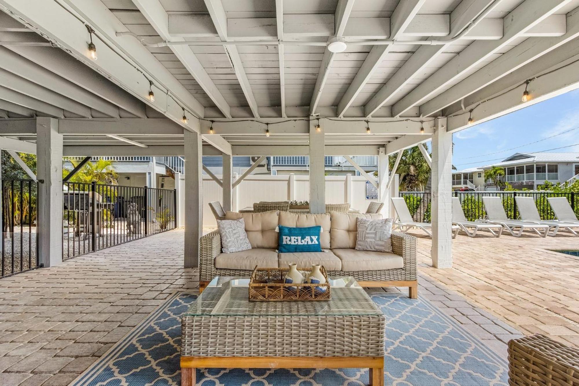 Shells N Sunshine! Getaway Destination Just Minutes From The White Sandy Beaches Of Fort Myers! Home Fort Myers Beach Exterior photo